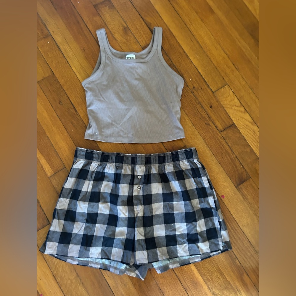 PINK Victoria’s Secret boxer shorts and tank top size small